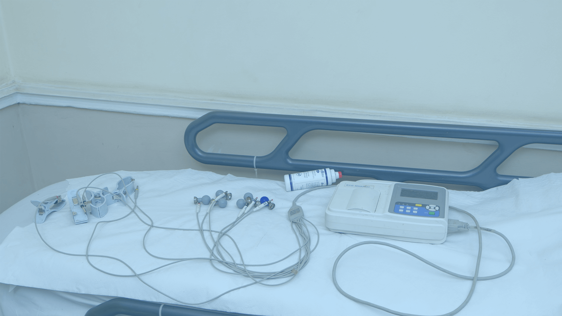 Dr. Iliya Salu Dr. Iliya Salu